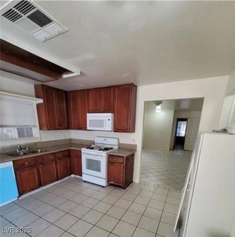 500 Prescott Street, Las Vegas, NV 89110