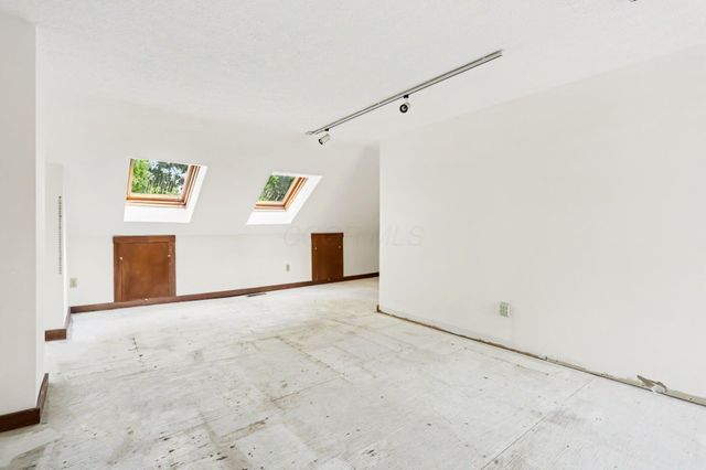 108 Price Avenue, Columbus, OH 43201