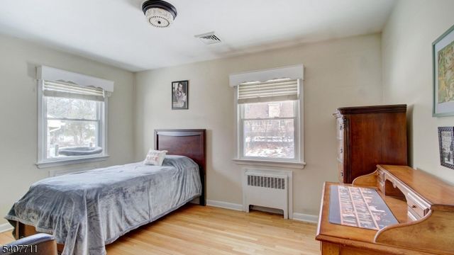 25 Woodland Ave, West Orange Twp., NJ 07052