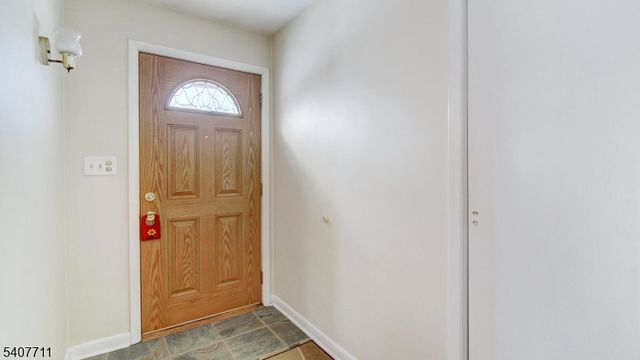 25 Woodland Ave, West Orange Twp., NJ 07052