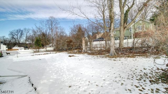 25 Woodland Ave, West Orange Twp., NJ 07052