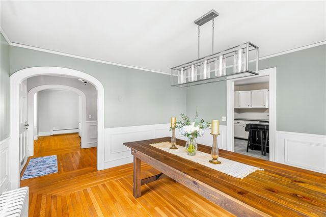 46 North Country Club Drive, Warwick, RI 02888