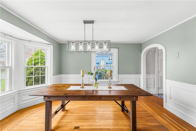 46 North Country Club Drive, Warwick, RI 02888