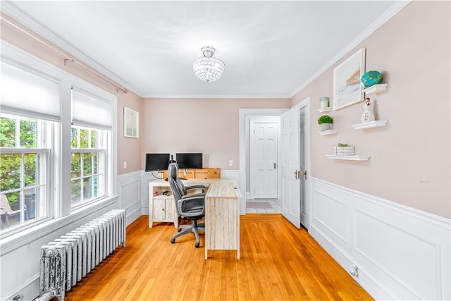 46 North Country Club Drive, Warwick, RI 02888