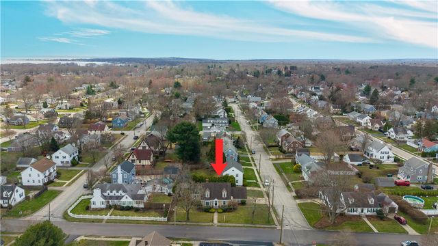 46 North Country Club Drive, Warwick, RI 02888