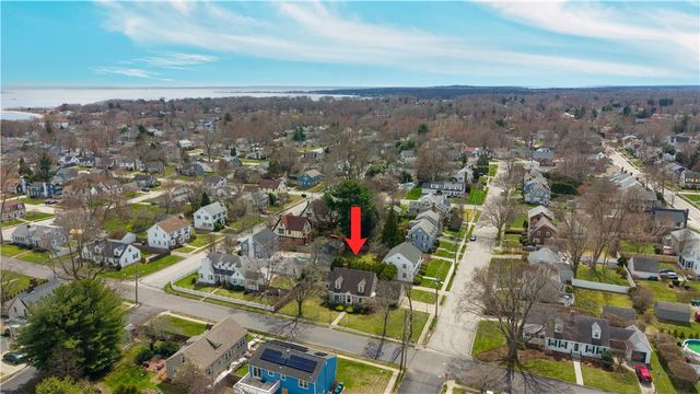 46 North Country Club Drive, Warwick, RI 02888