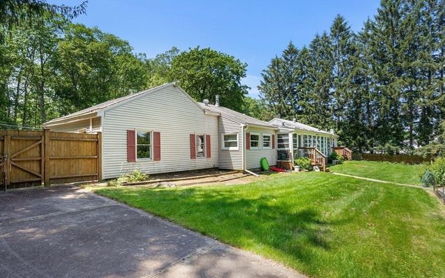 76 Beaver Brook Road, Westford, MA 01886