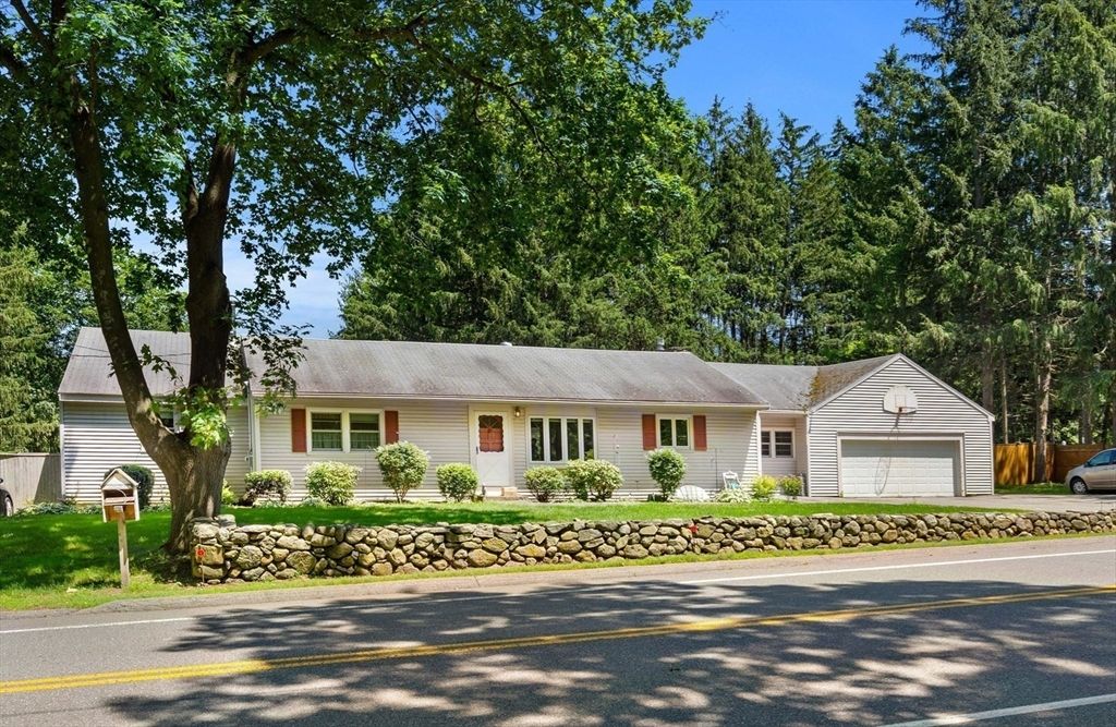 76 Beaver Brook Road, Westford, MA 01886