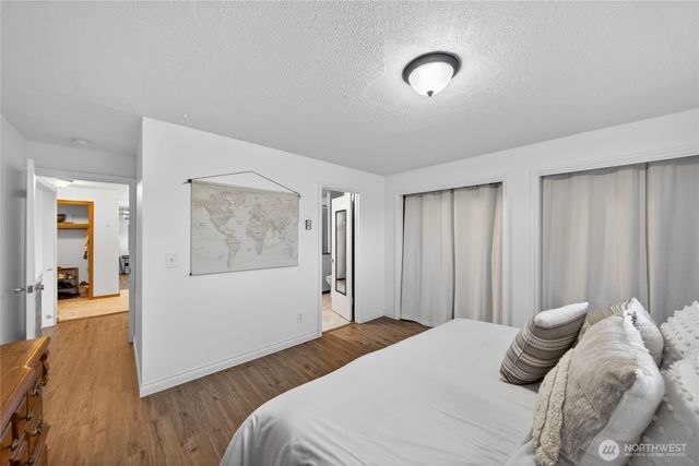 2684 Olympic Drive, Oak Harbor, WA 98277