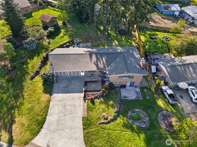 2684 Olympic Drive, Oak Harbor, WA 98277
