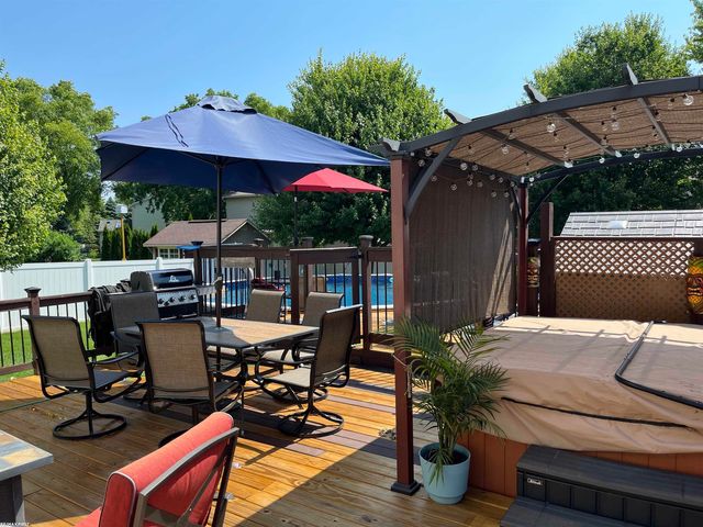 7322 Silo Meadows Drive, Bedford Twp, MI 48182