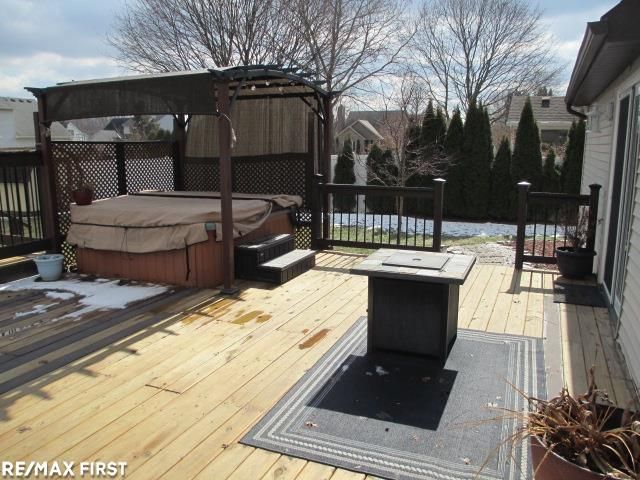 7322 Silo Meadows Drive, Bedford Twp, MI 48182