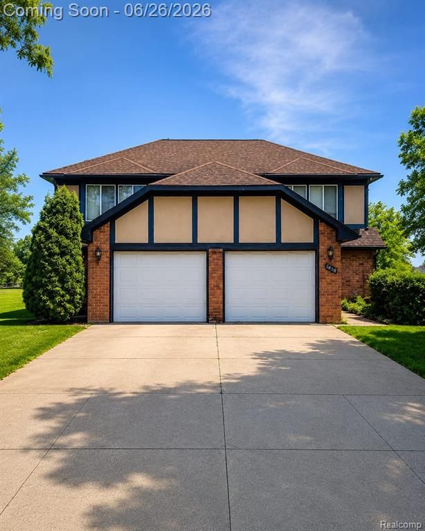 5858-5860 Niles Drive, Troy, MI 48098
