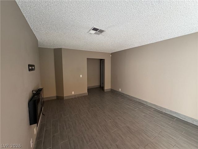 3151 Soaring Gulls Drive 1132, Las Vegas, NV 89128