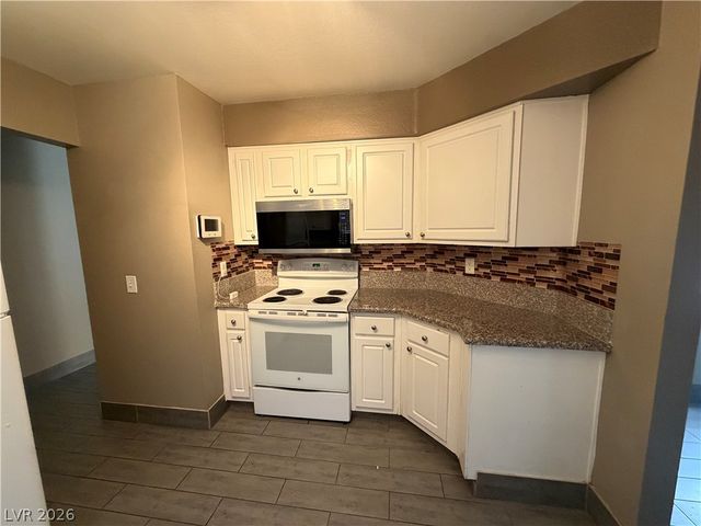 3151 Soaring Gulls Drive 1132, Las Vegas, NV 89128