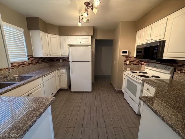 3151 Soaring Gulls Drive 1132, Las Vegas, NV 89128