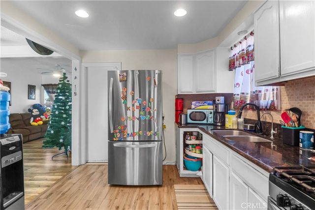 1718 W 166th St, Compton, CA 90220