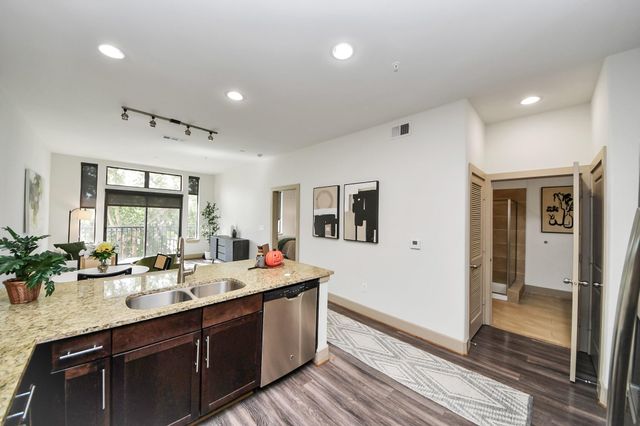 3800 Main St Street 2.318, Houston, TX 77002