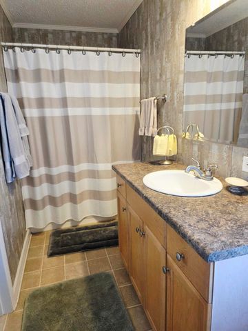 1501 W Lake Dr Drive W, Okeechobee, FL 34974