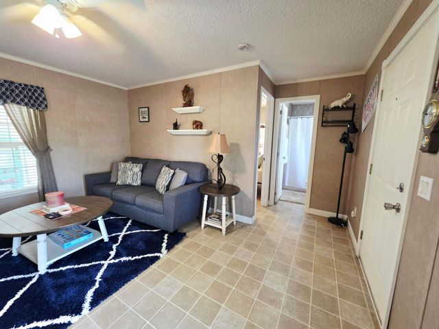 1501 W Lake Dr Drive W, Okeechobee, FL 34974