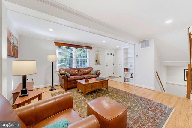 5836 CANVASBACK RD, Burke, VA 22015