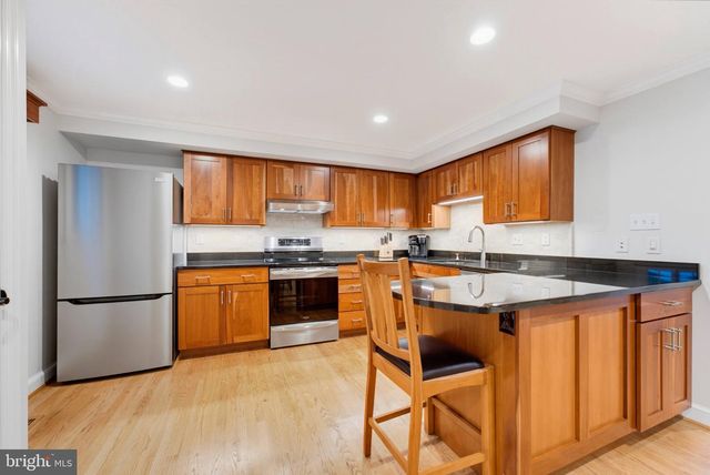 5836 CANVASBACK RD, Burke, VA 22015
