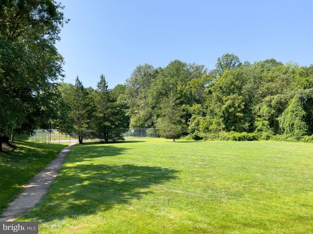 5836 CANVASBACK RD, Burke, VA 22015