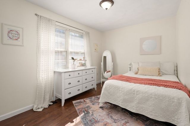 15 Alton St 9, Lowell, MA 01852