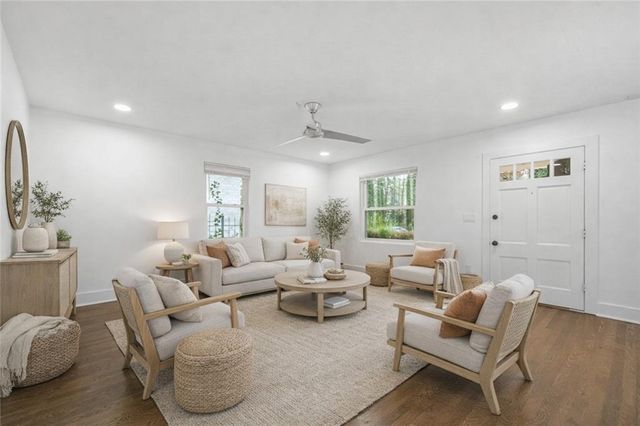 1949 Handley SW Avenue, Atlanta, GA 30310