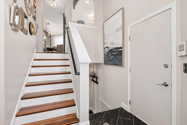 18913 96th Avenue N, Maple Grove, MN 55311