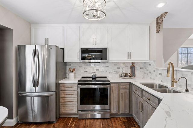 18913 96th Avenue N, Maple Grove, MN 55311