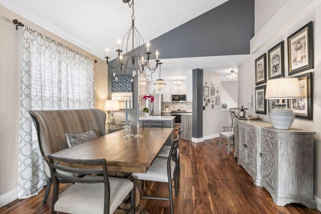 18913 96th Avenue N, Maple Grove, MN 55311