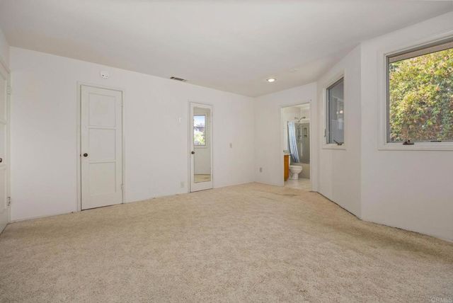646 Wrelton Drive, La Jolla, CA 92037