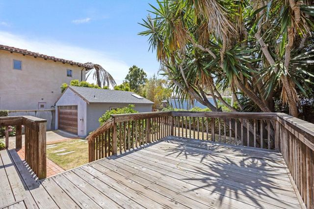 646 Wrelton Drive, La Jolla, CA 92037