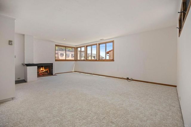 646 Wrelton Drive, La Jolla, CA 92037