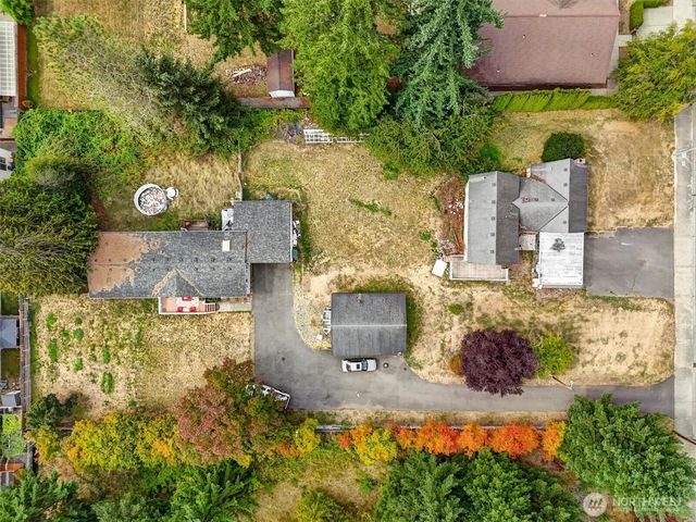 13041 & 13045 SE 208th Street, Kent, WA 98031