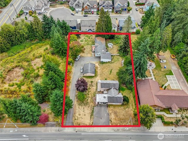 13041 & 13045 SE 208th Street, Kent, WA 98031