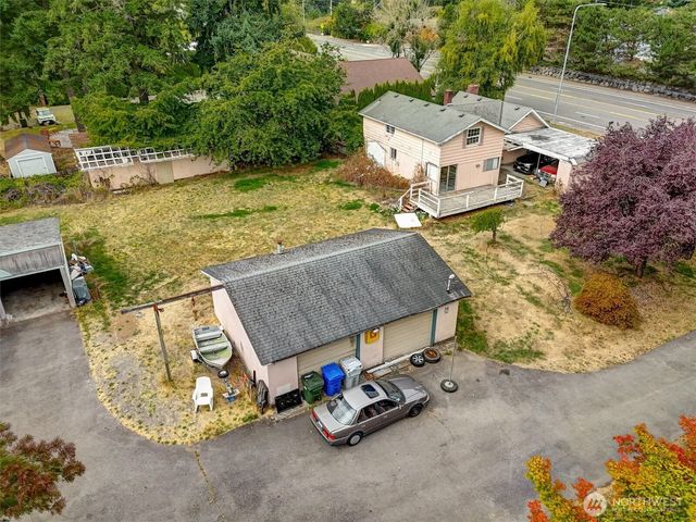 13041 & 13045 SE 208th Street, Kent, WA 98031