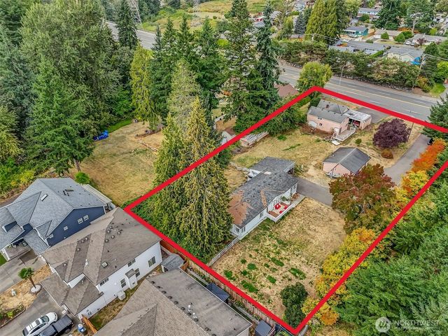 13041 & 13045 SE 208th Street, Kent, WA 98031