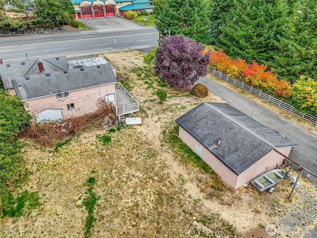 13041 & 13045 SE 208th Street, Kent, WA 98031