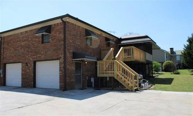 426 Atlanta Highway, Loganville, GA 30052