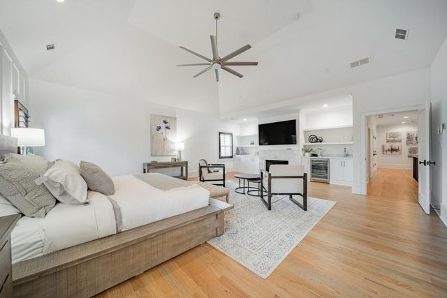 5720 Riverside Drive, Atlanta, GA 30327