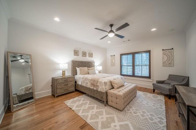 5720 Riverside Drive, Atlanta, GA 30327