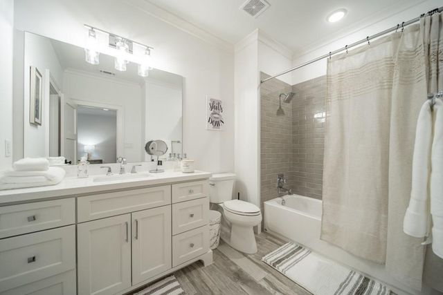 5720 Riverside Drive, Atlanta, GA 30327