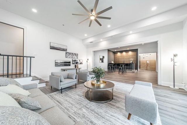 5720 Riverside Drive, Atlanta, GA 30327