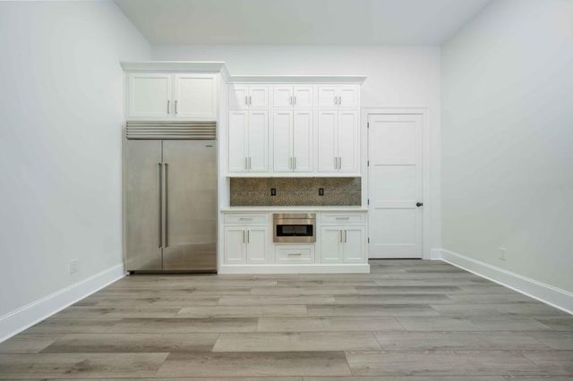 5720 Riverside Drive, Atlanta, GA 30327