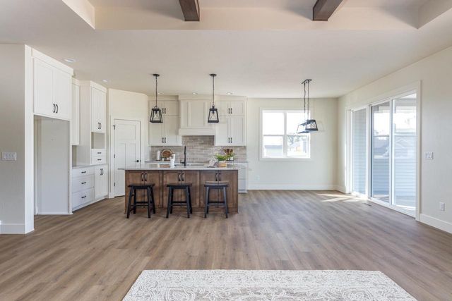 N9053 SOUTHTOWNE DRIVE, Menasha, WI 54952