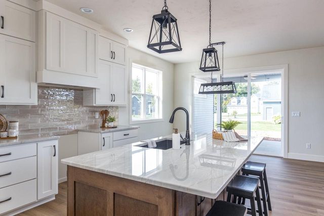 N9053 SOUTHTOWNE DRIVE, Menasha, WI 54952