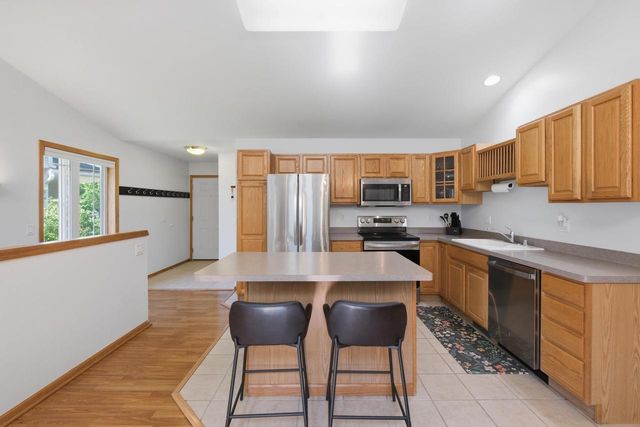 1051-1053 Tamarack Way, Verona, WI 53593