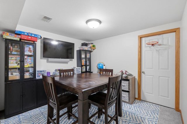1051-1053 Tamarack Way, Verona, WI 53593